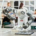 How to Choose the Right Collaborative Robot for Your Needs